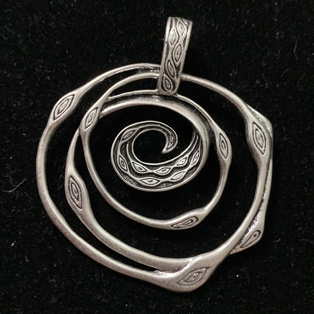 Silver Swirl Enhancer